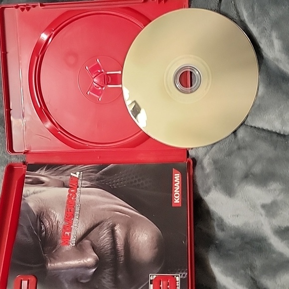 Metal Gear Solid 4 PS3 Game - Picture 6 of 6